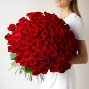Розы красные в ленту (Россия, 101 шт) №1014 - Фото 5
