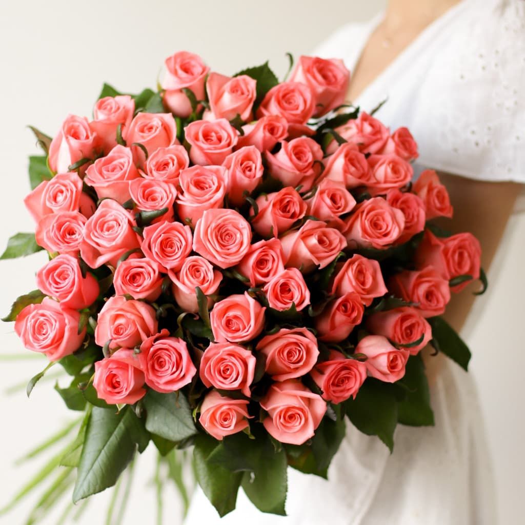 Розы ярко-розовые российские в ленту (51 шт) №1733 - Фото 8